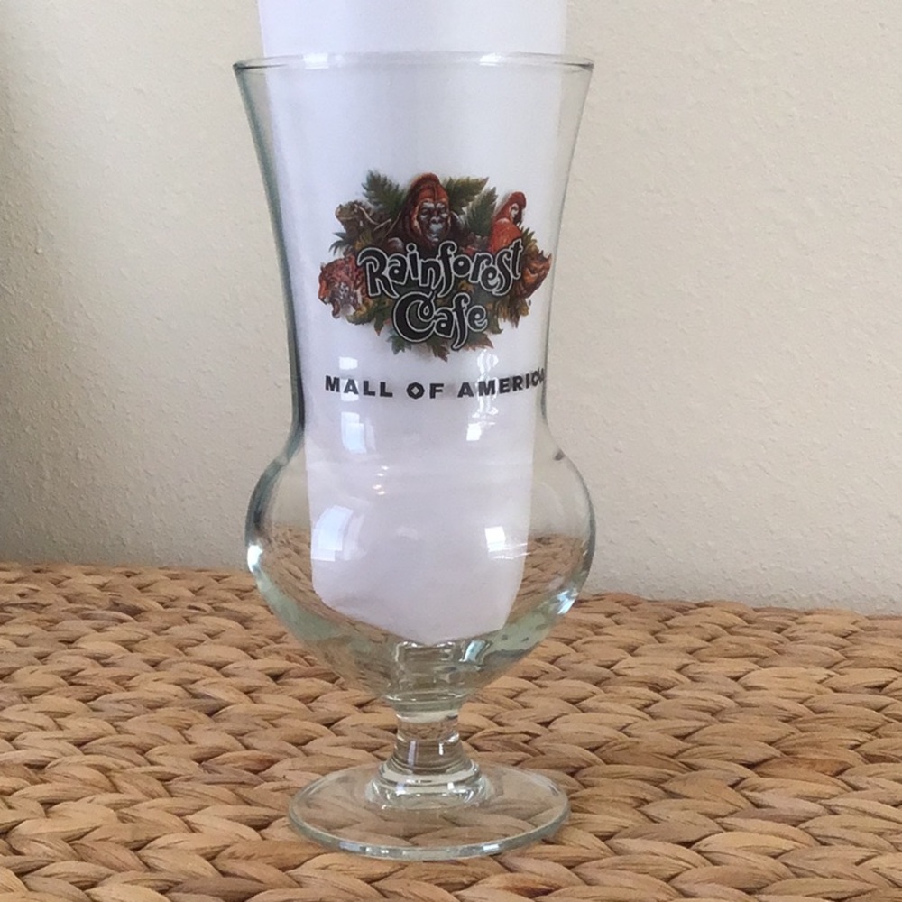 Vintage Rainforest Cafe Mall of America Glass, 8”